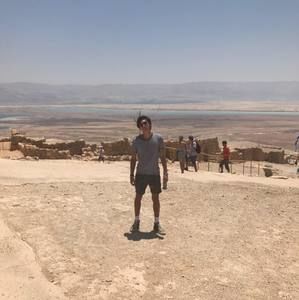 Meet your Posher, Meyer